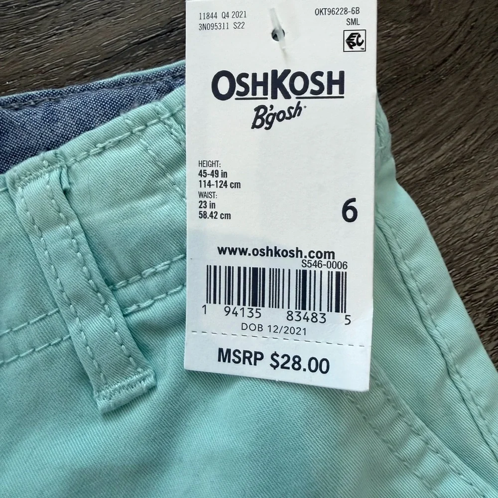 🆕 OshKosh B'gosh Boys Mint Green Flat Front Shorts